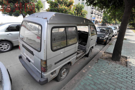 北京車管所：長期停放汽車等于汽車報(bào)廢，這點(diǎn)車主要注意！